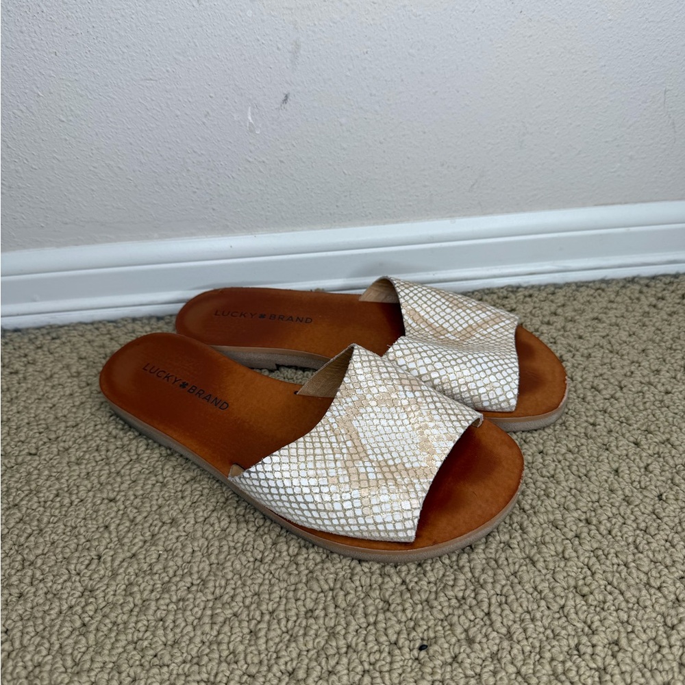 Lucky Brand Leather Sandals Flats LK Dorian (Women’s Size 6M)